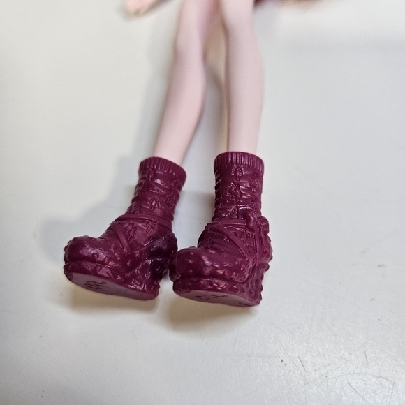 Ever After High Dragon Games Forest Pixies HARELOW Doll Bunny Rabbit - Picture 3 of 4